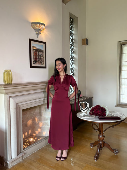 Lucine Satin Dress in Burgundy
