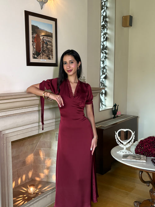 Lucine Satin Dress in Burgundy