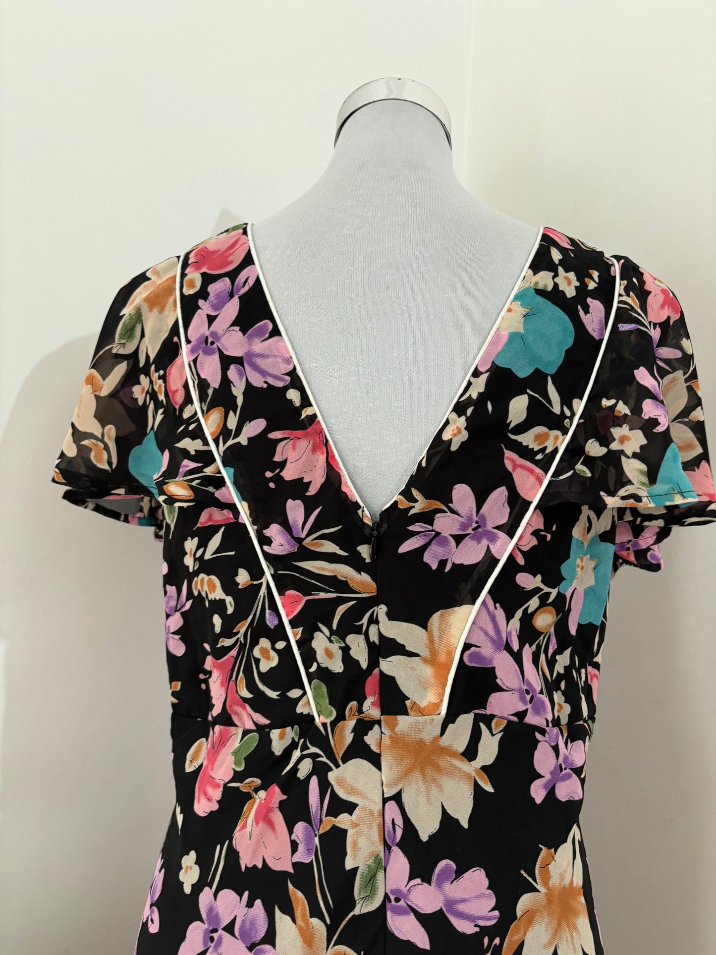 Amelia Floral Dress (L-4XL)