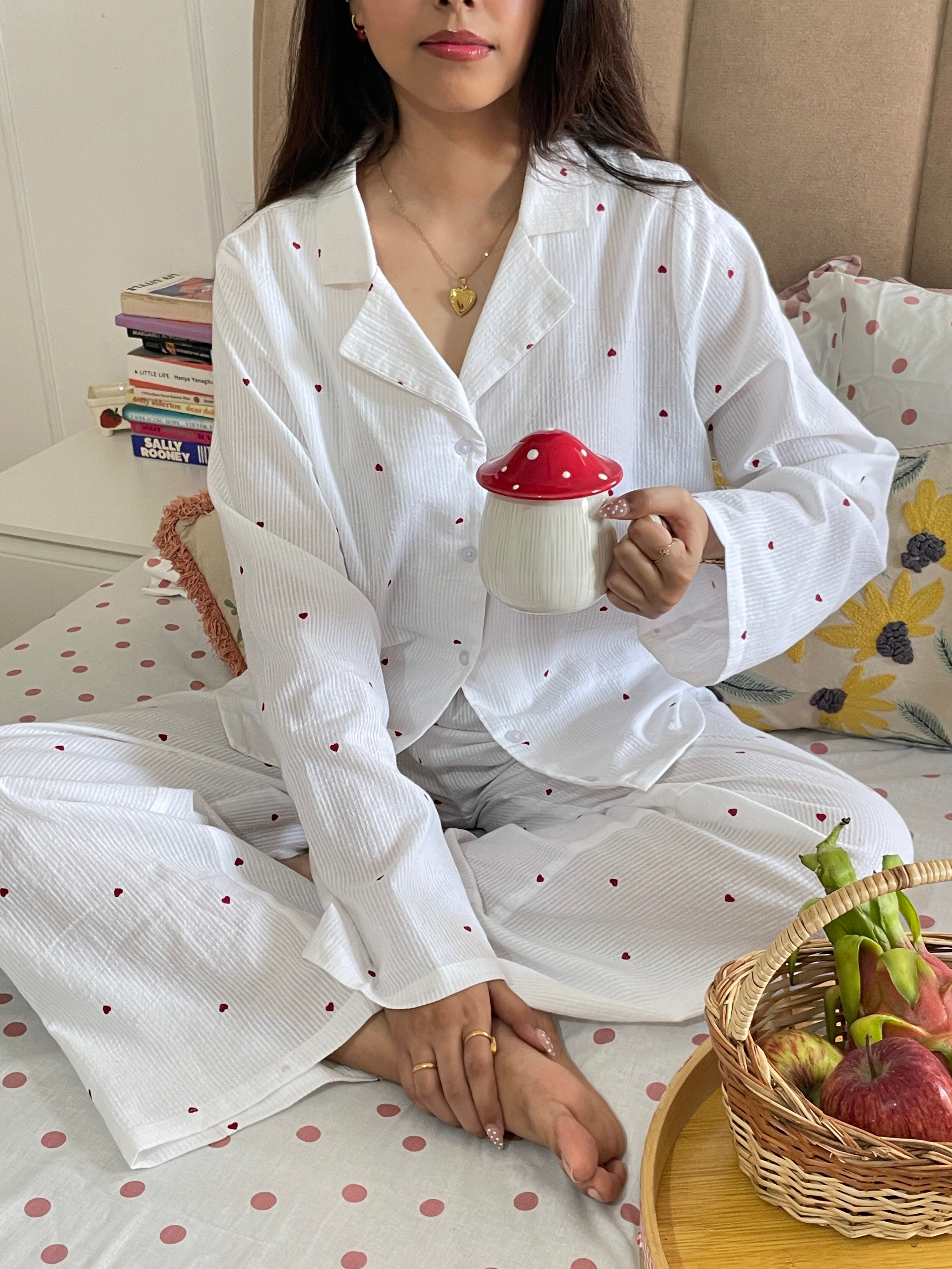 Amour Night Suit Set in White
