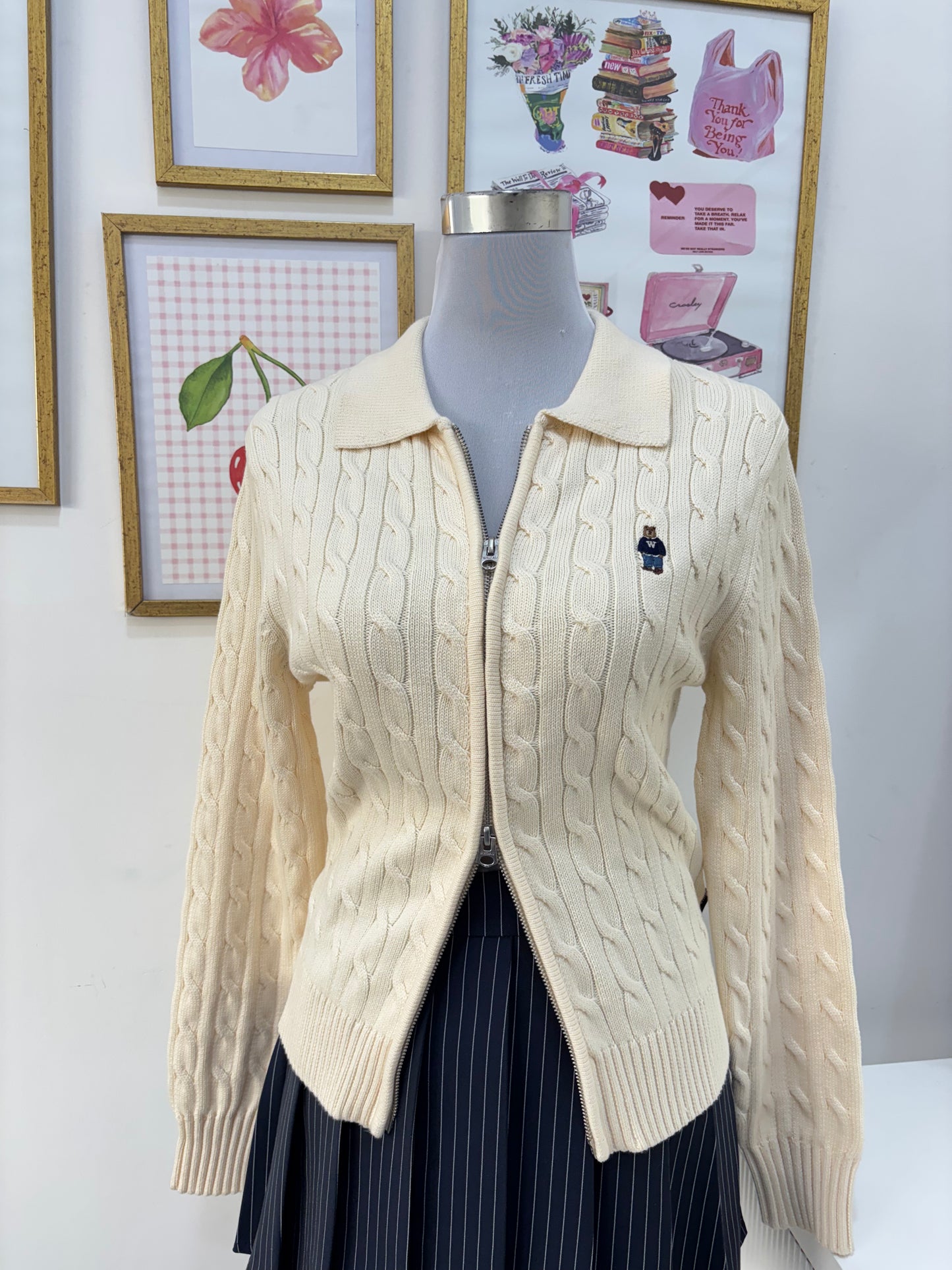 Teddy Zip Cardigan in White (XS-M)