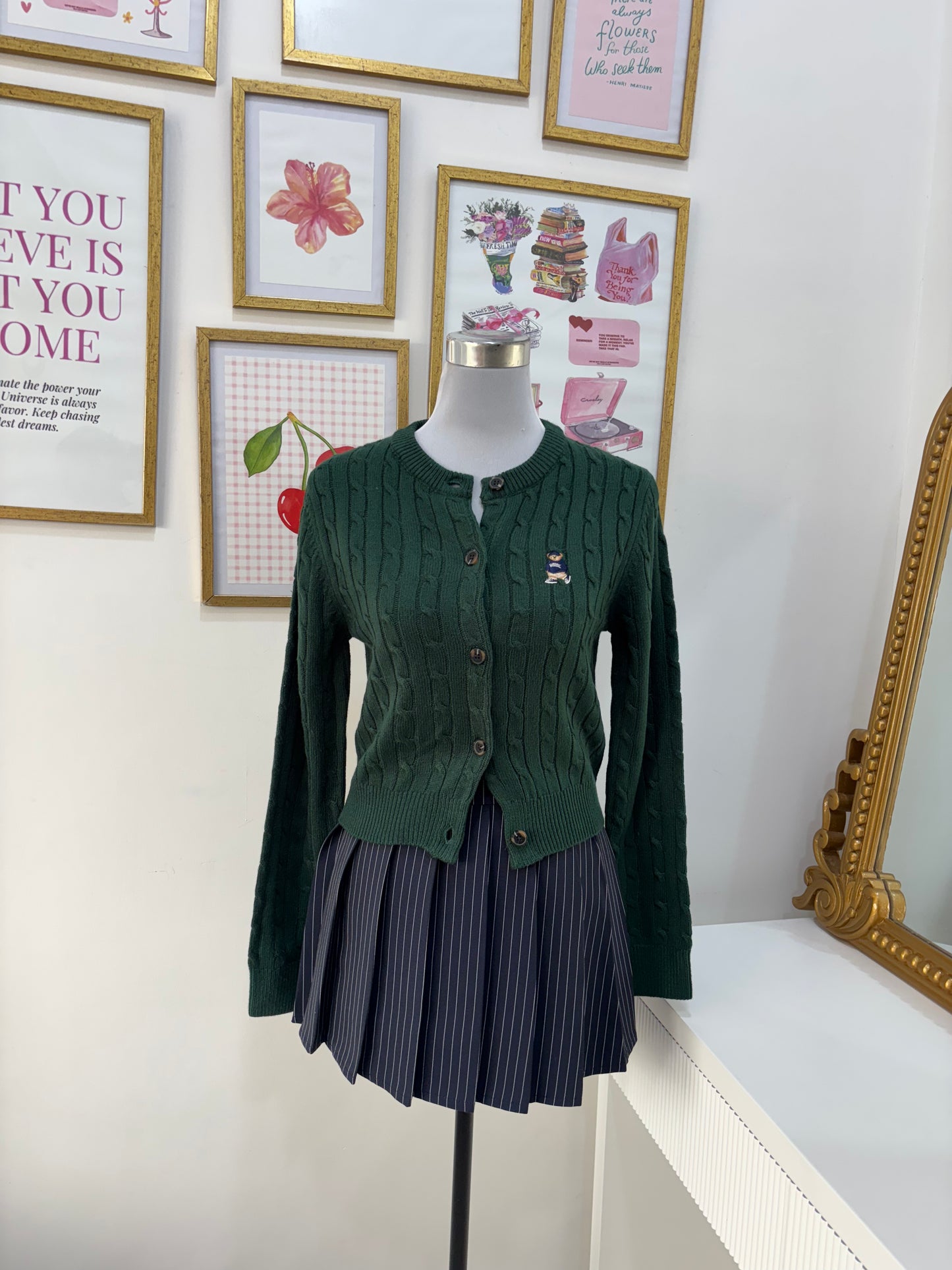 Teddy Embroidered Cardigan in Green (S-M)