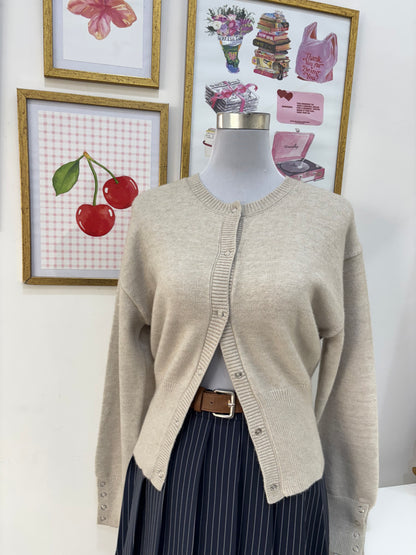 Mila Buttoned Cardigan in Grey (M-L)