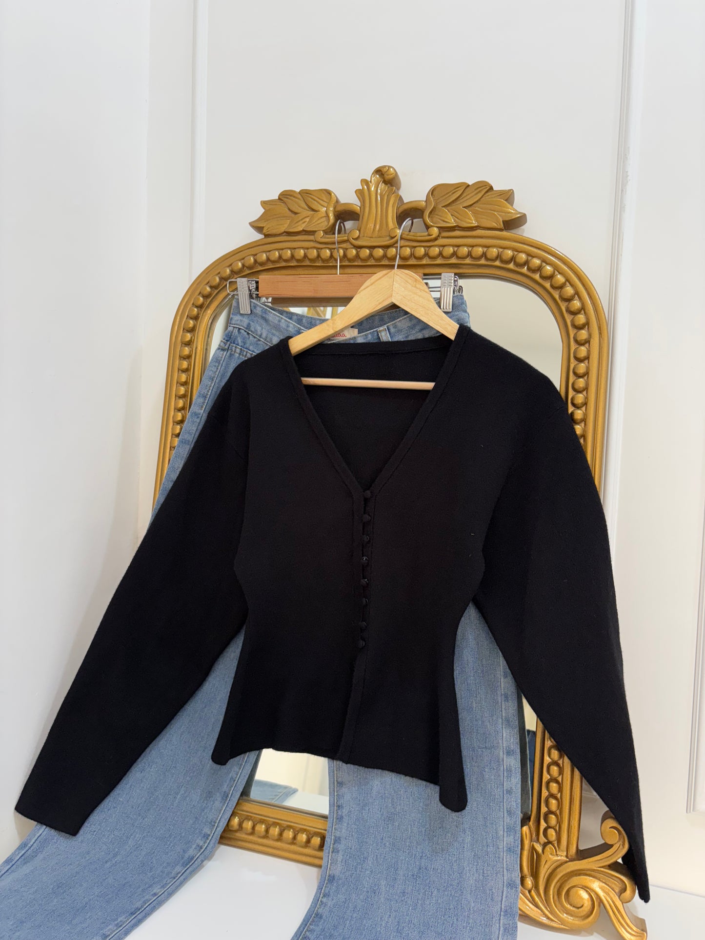 Eloise Cardigan in Black (S-XL)