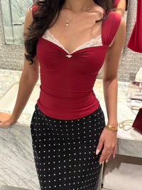 Belle Sculpting Top in Crimson