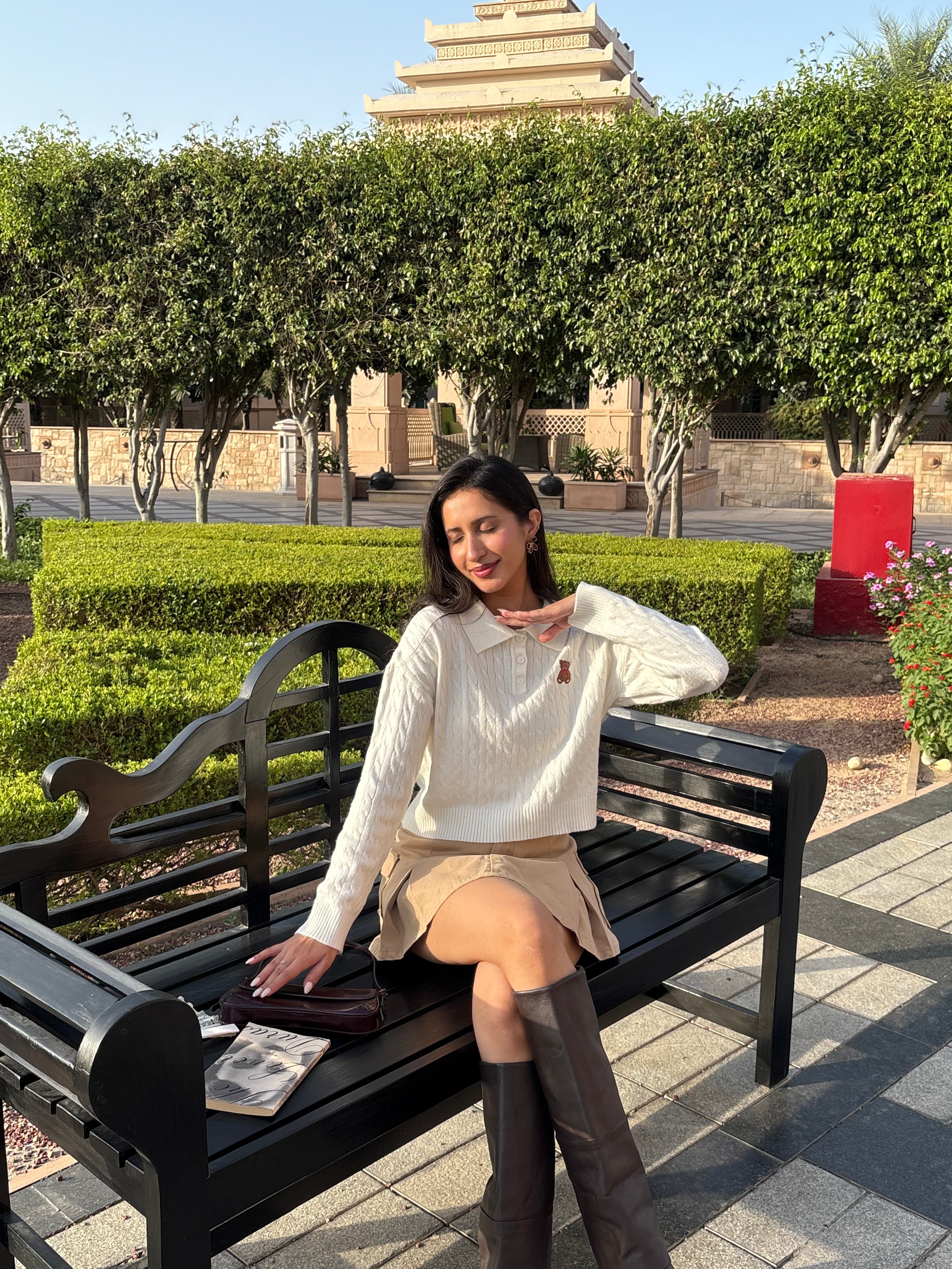Teddy Embroidered Collared Knit