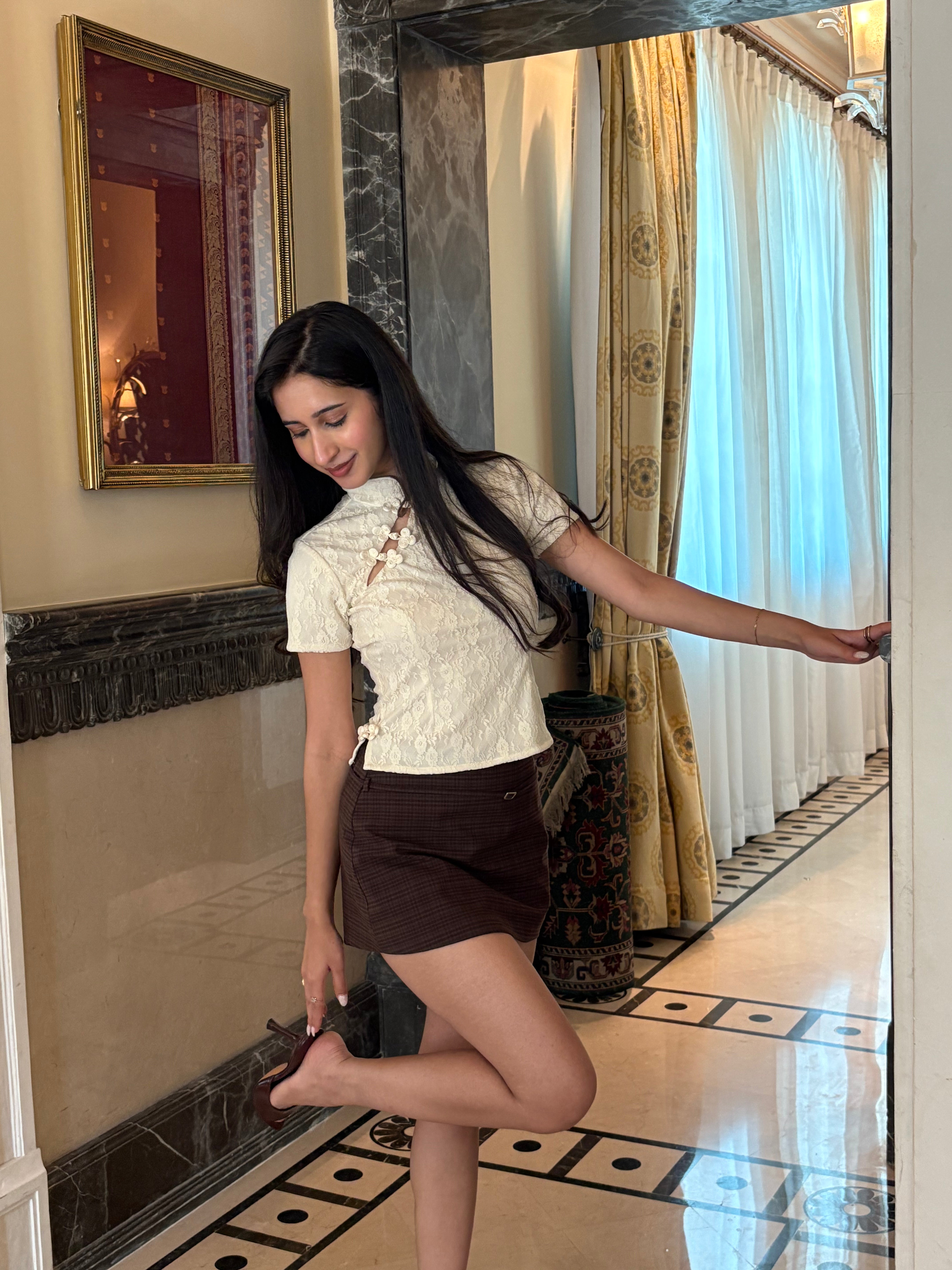 Mandarin Lace Top in Cream