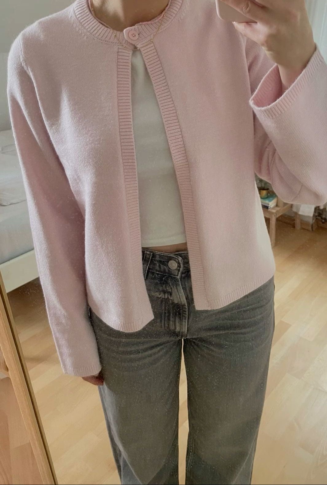 Matilda Button Cardigan in Pink (S-M)