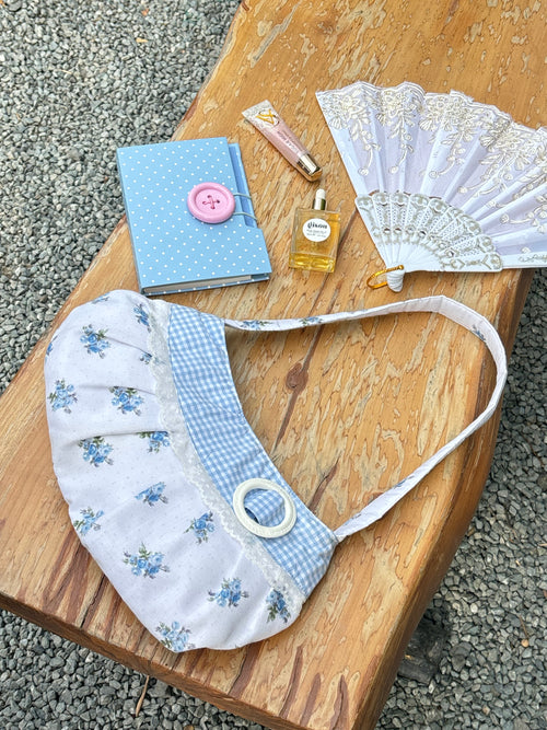 Lucy Shoulder Bag in Blue Floral