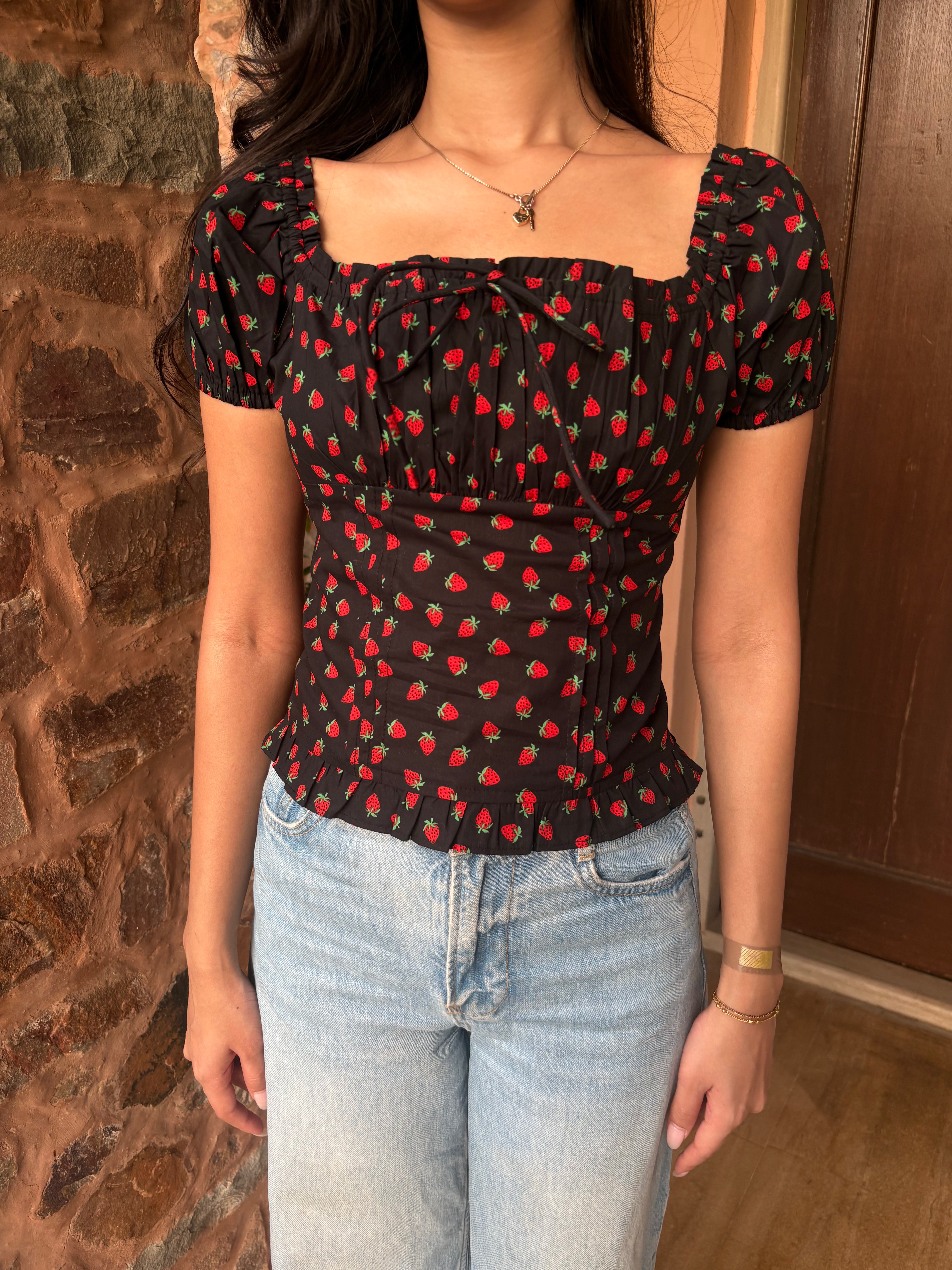 Isabelle Top in Strawberry