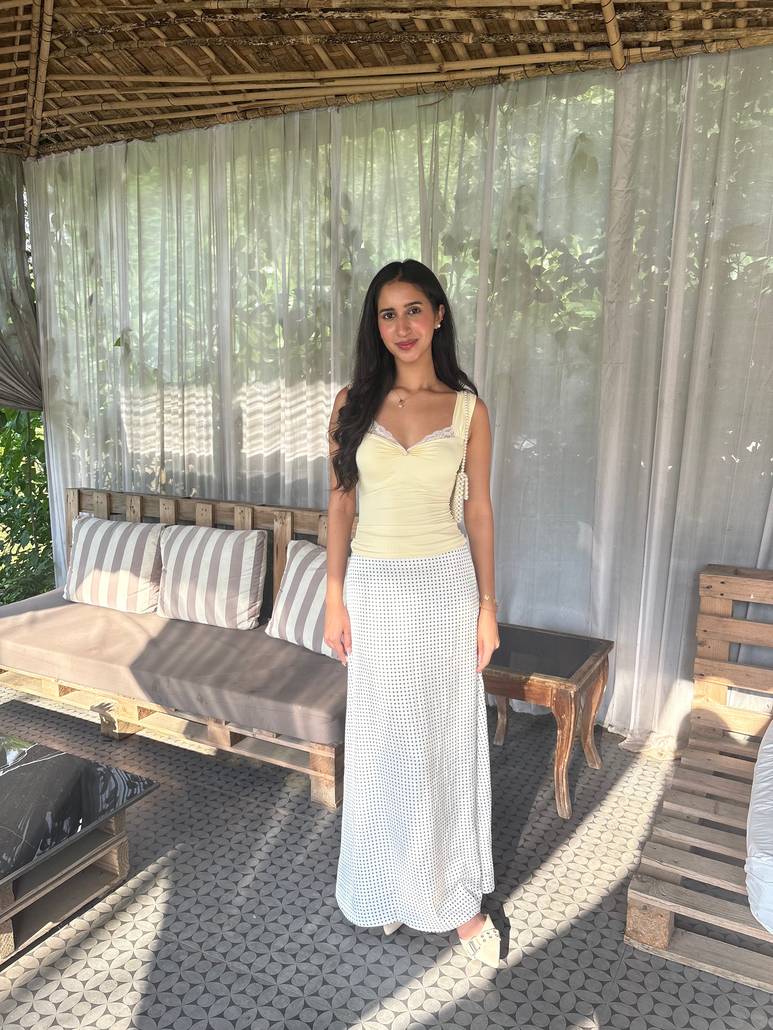 Belle Sculpting Top in Butter Yellow