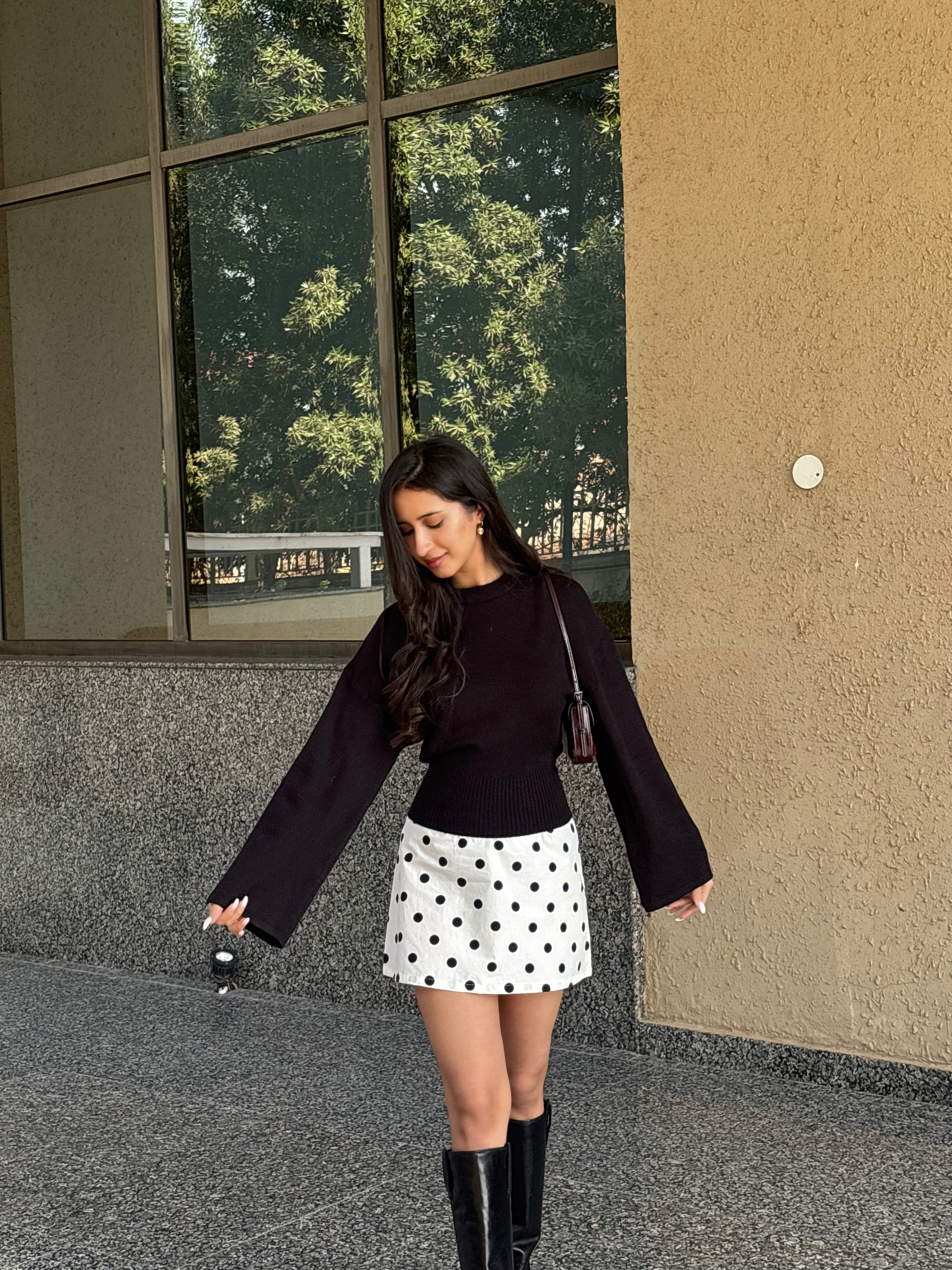 Lucy Cinched Pullover in Black