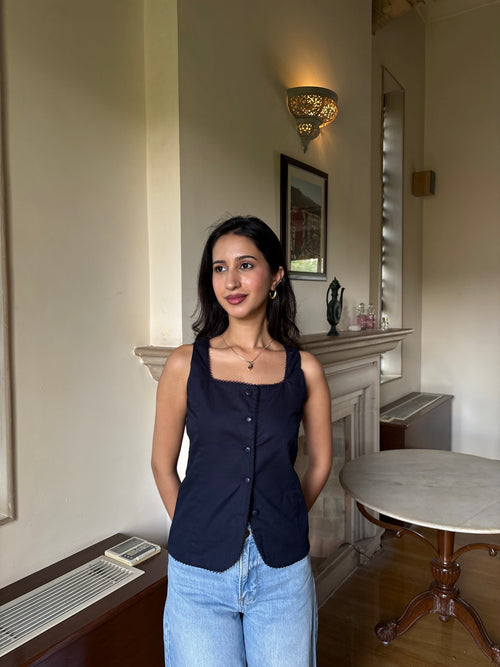 Gigi Linen Vest in Navy