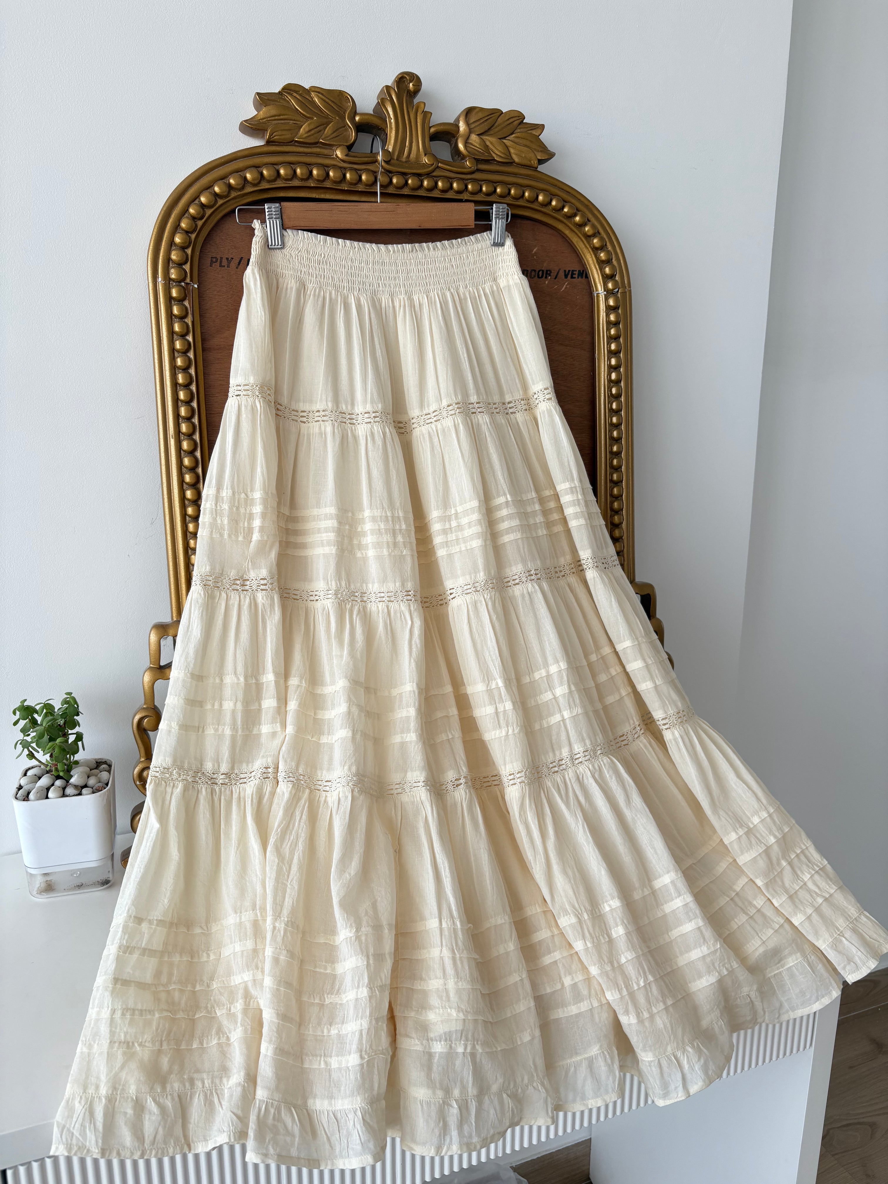 Amara Lace Skirt in Butter Yellow (XS-3XL)