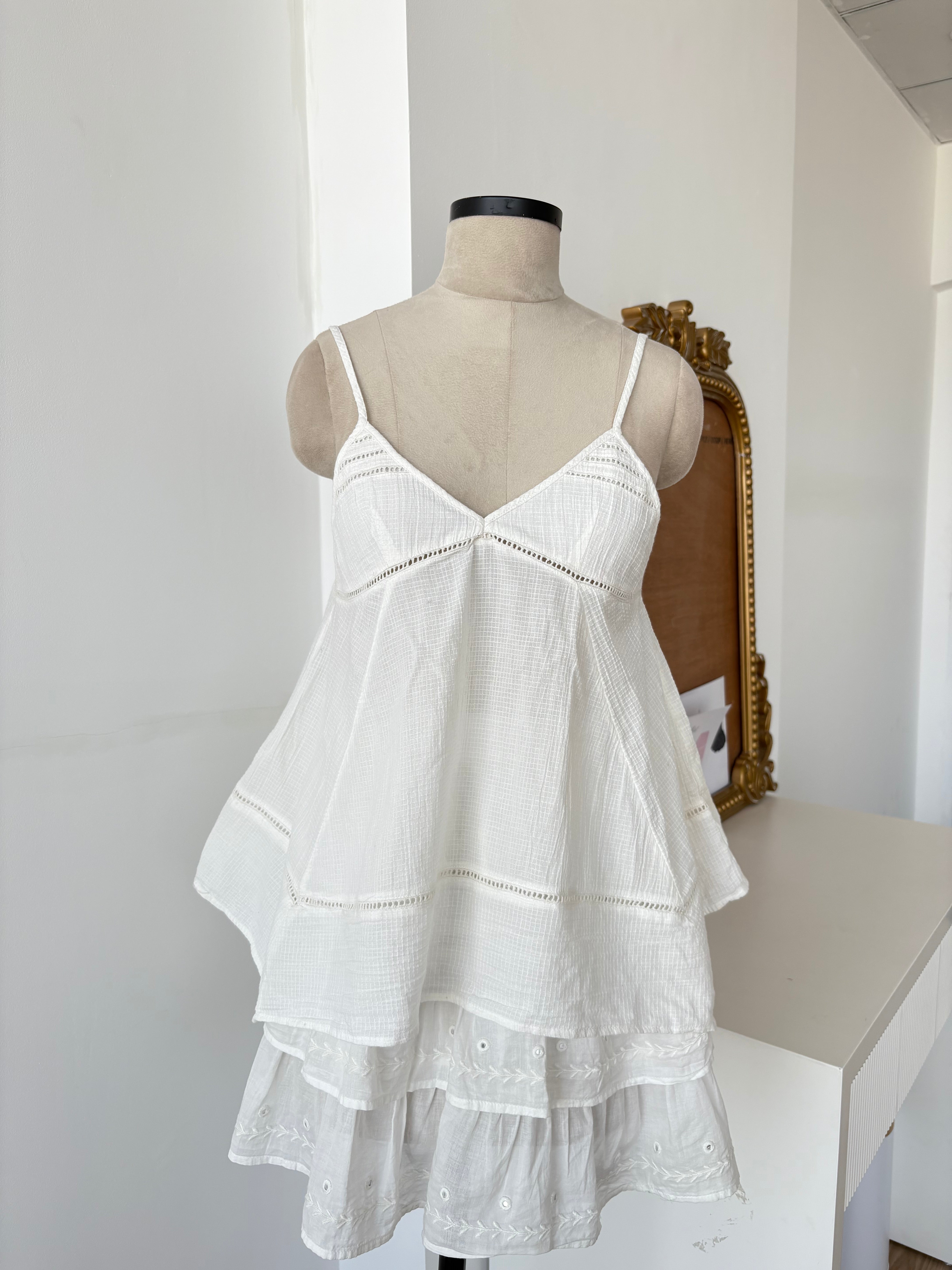 Everyday White Top (XS-XL)