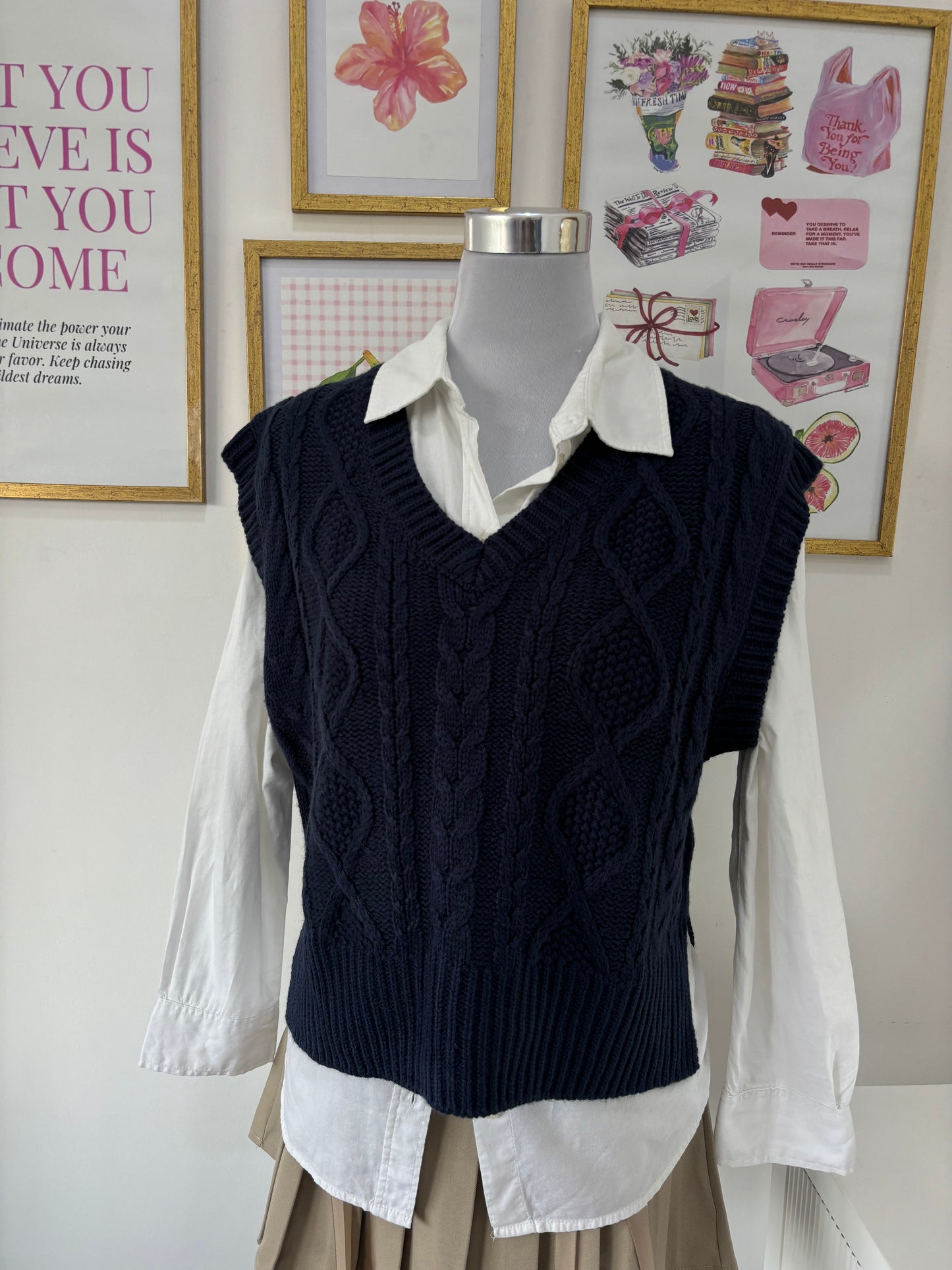 Navy Cable Knit Vest (S-2XL)