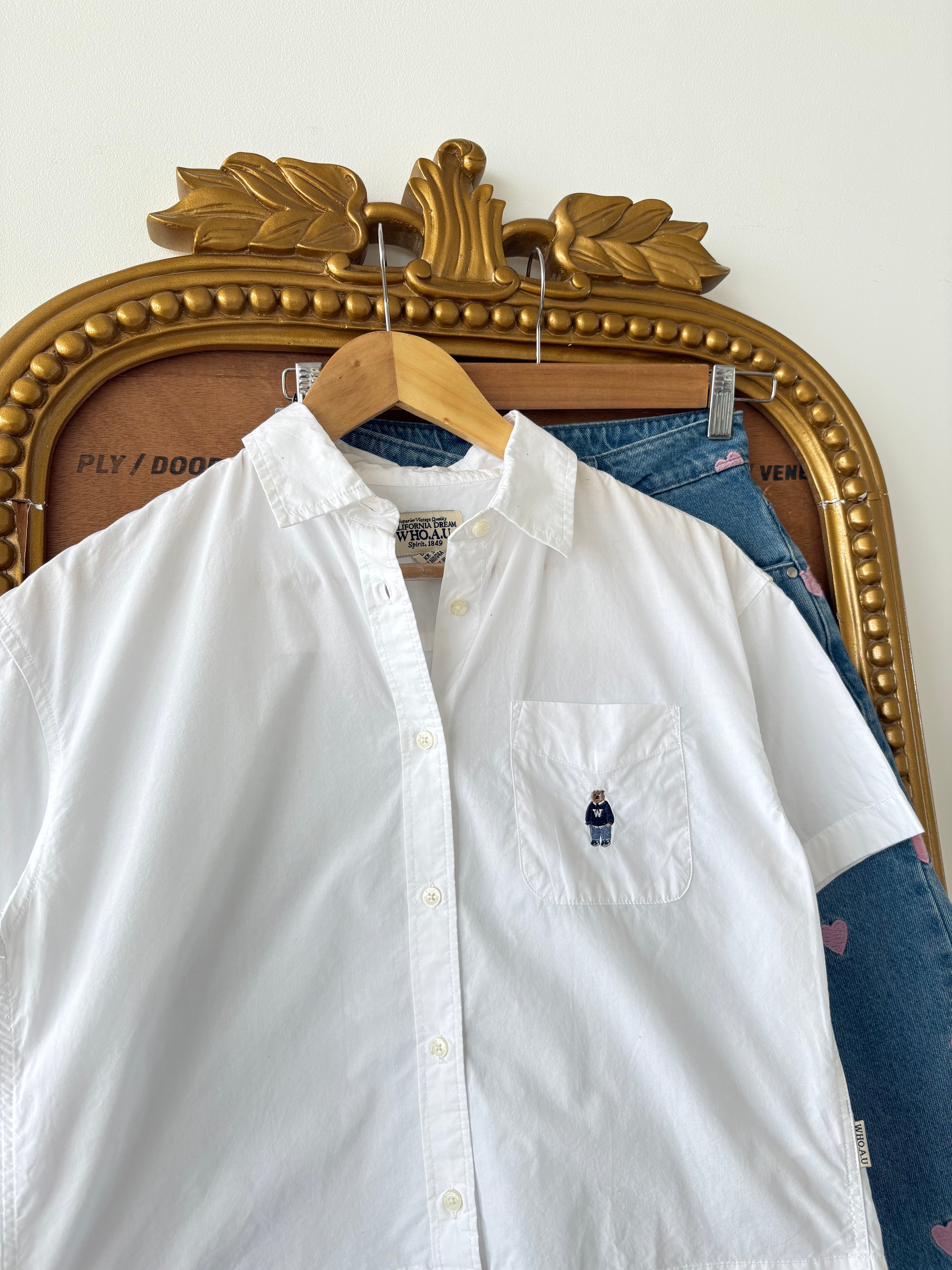 Teddy Embroidered Shirt in White (S-M)