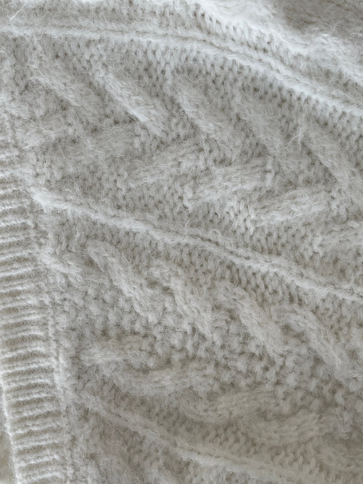 Cable Knit Bolero in Cream